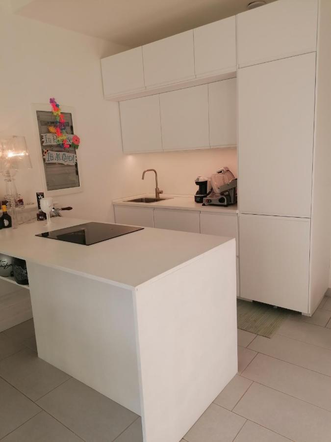 Appartamento A 20 Mt Dal Mare Calambrone Bagian luar foto