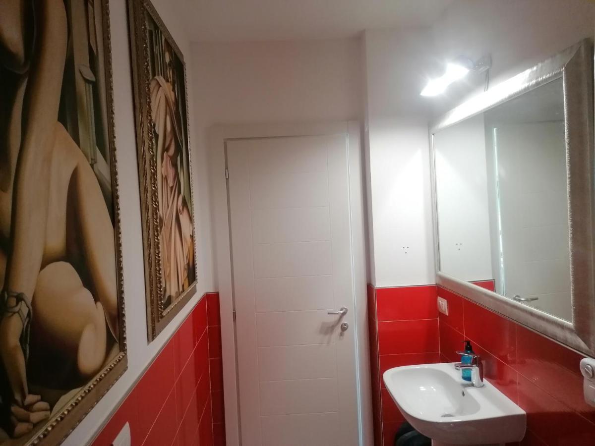 Appartamento A 20 Mt Dal Mare Calambrone Bagian luar foto
